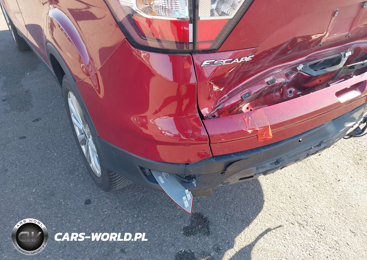 2017 Ford Escape Titanium VIN:1FMCU0JDXHUF05224 - 12