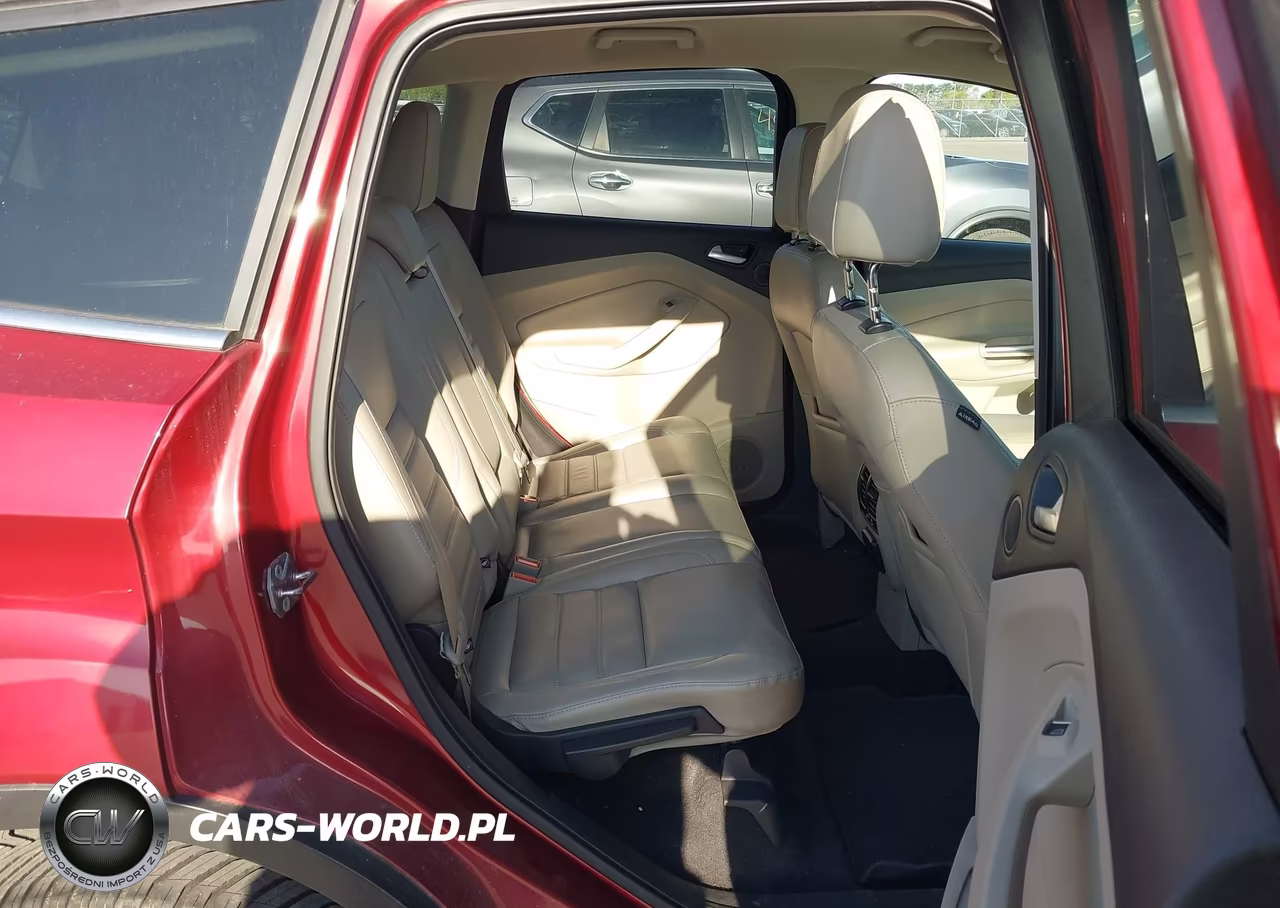 2017 Ford Escape Titanium VIN:1FMCU0JDXHUF05224 - 8