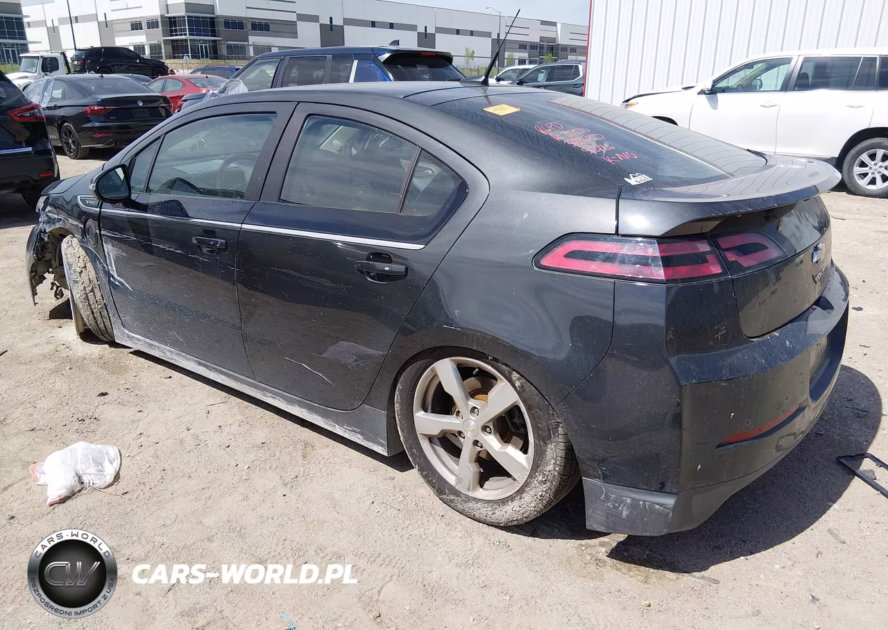 2014 Chevrolet Volt VIN:1G1RB6E47EU154357 - 3