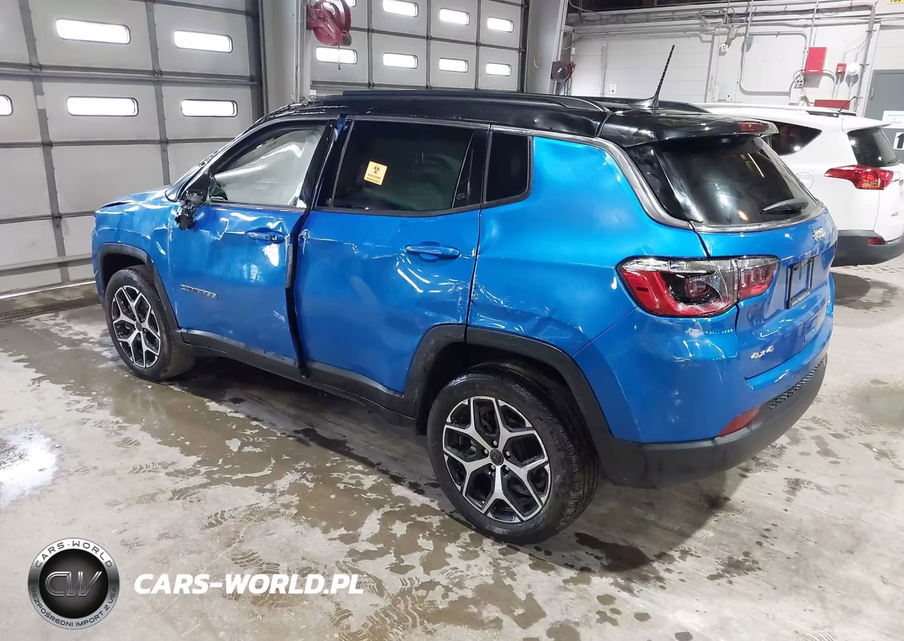 2025 Jeep Compass Limited 4X4 VIN:3C4NJDCN5ST577873 - 3