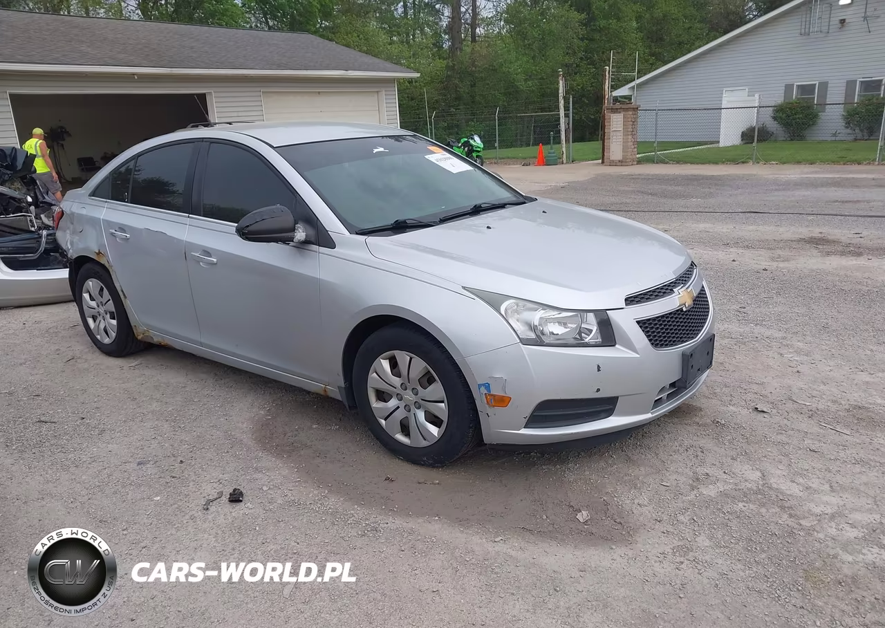 2012 Chevrolet Cruze Ls