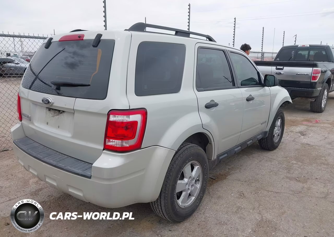 2008 Ford Escape Xls VIN:1FMCU02Z08KE11052 - 4