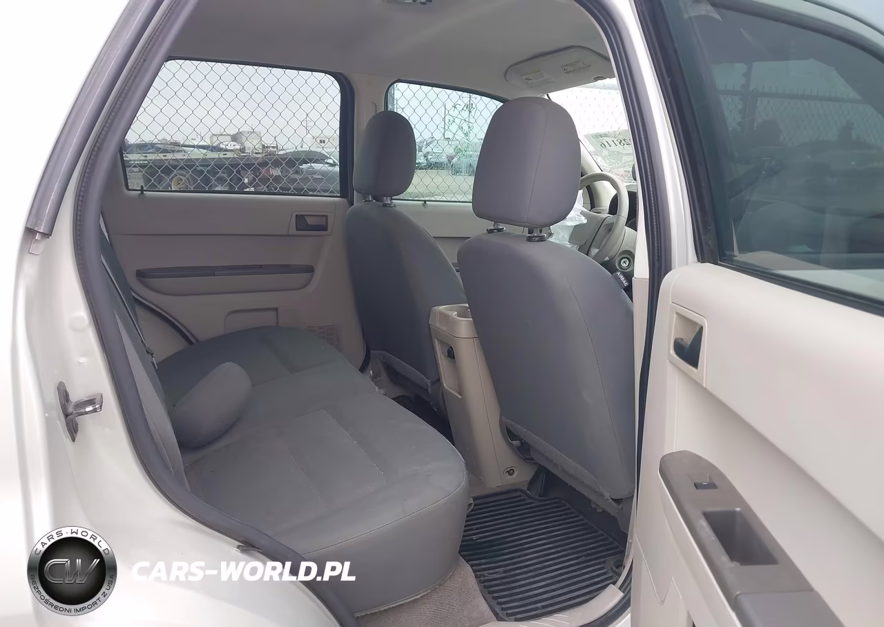 2008 Ford Escape Xls VIN:1FMCU02Z08KE11052 - 8