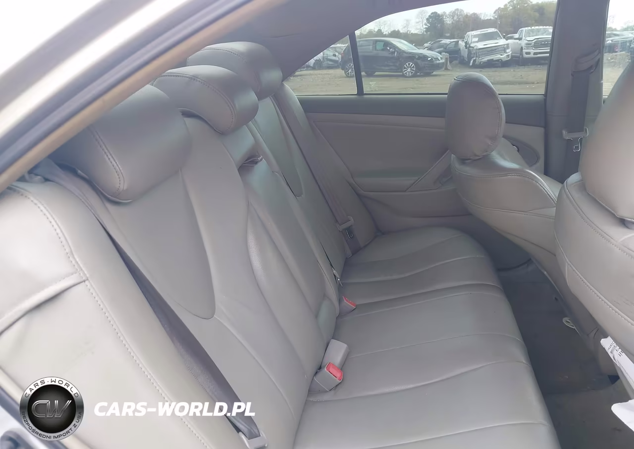 2009 Toyota Camry Le VIN:4T1BE46K79U359034 - 8