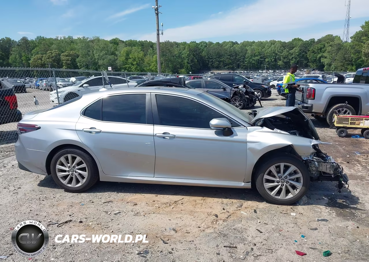 2024 Toyota Camry Le VIN:4T1R11AK3RU254801 - 14