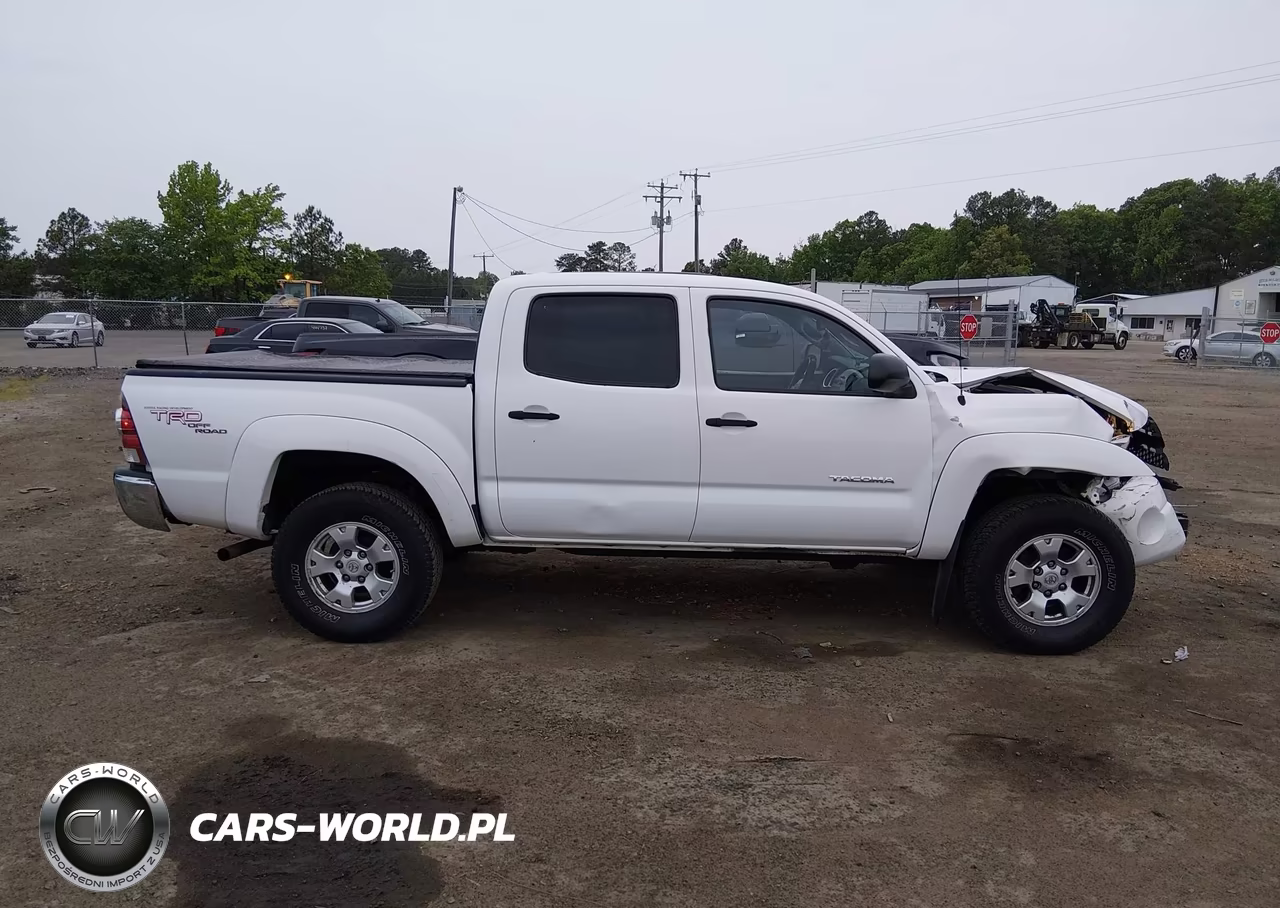 2010 Toyota Tacoma Base V6 VIN:3TMLU4EN7AM050082 - 13