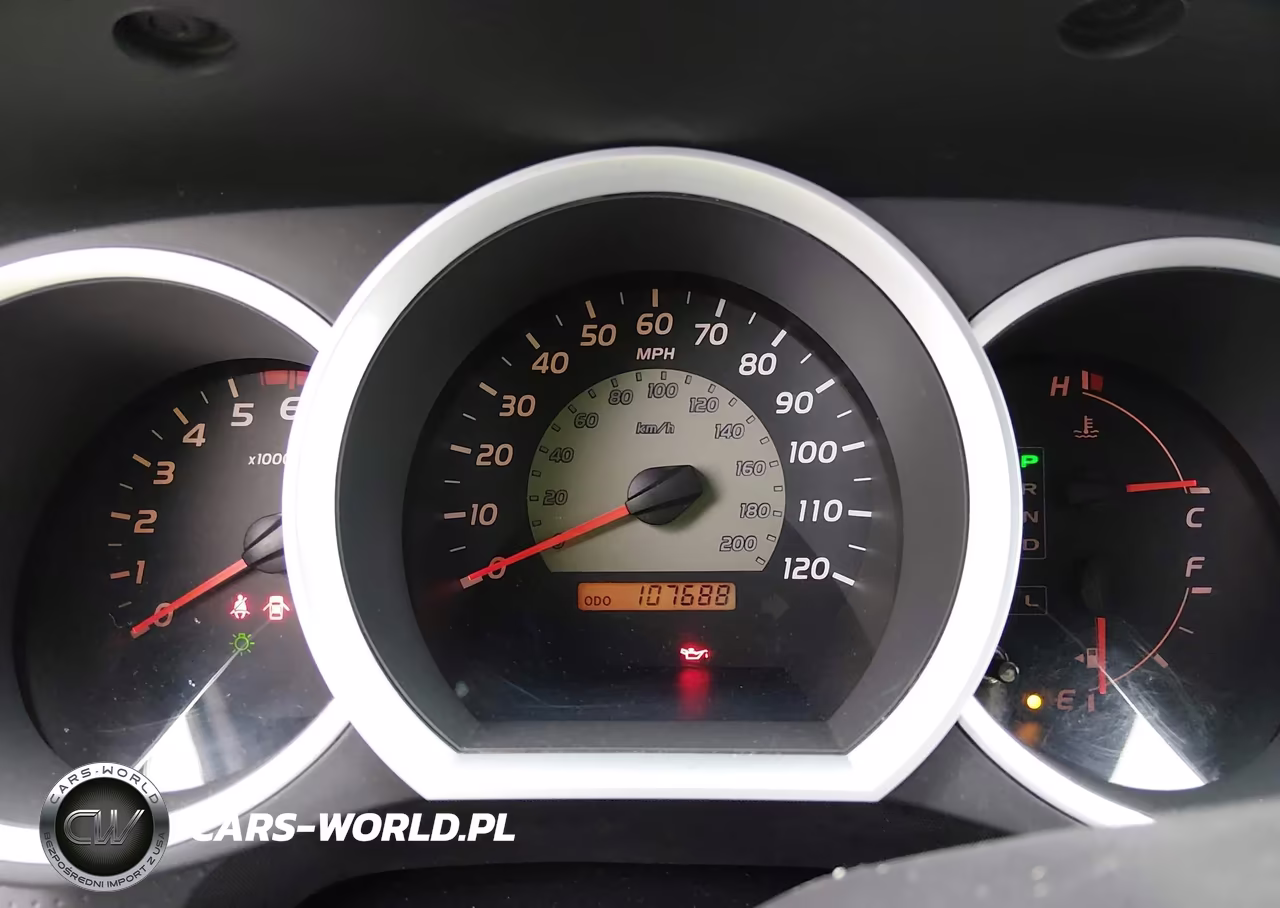 2010 Toyota Tacoma Base V6 VIN:3TMLU4EN7AM050082 - 7