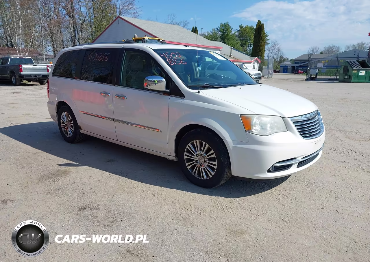 2011 Chrysler Town & Country Limited