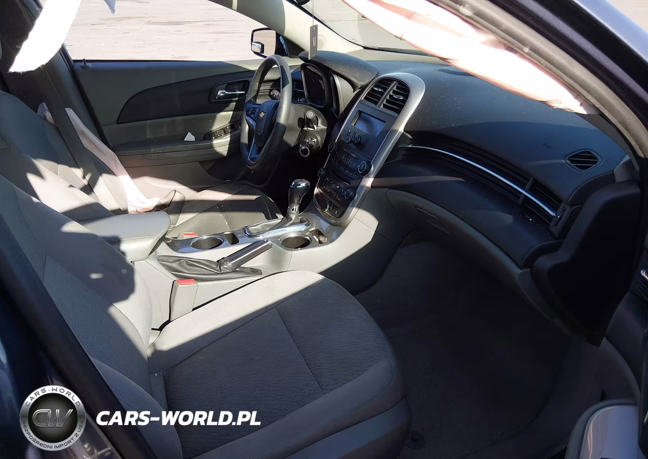 2014 Chevrolet Malibu 1Ls VIN:1G11B5SL4EF107181 - 5