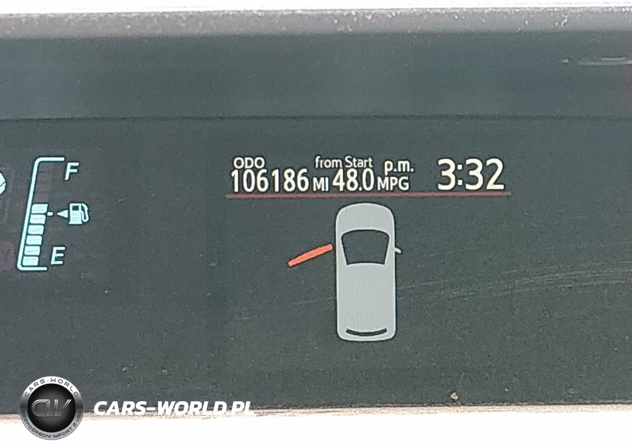 2014 Toyota Prius C Two VIN:JTDKDTB37E1559813 - 15