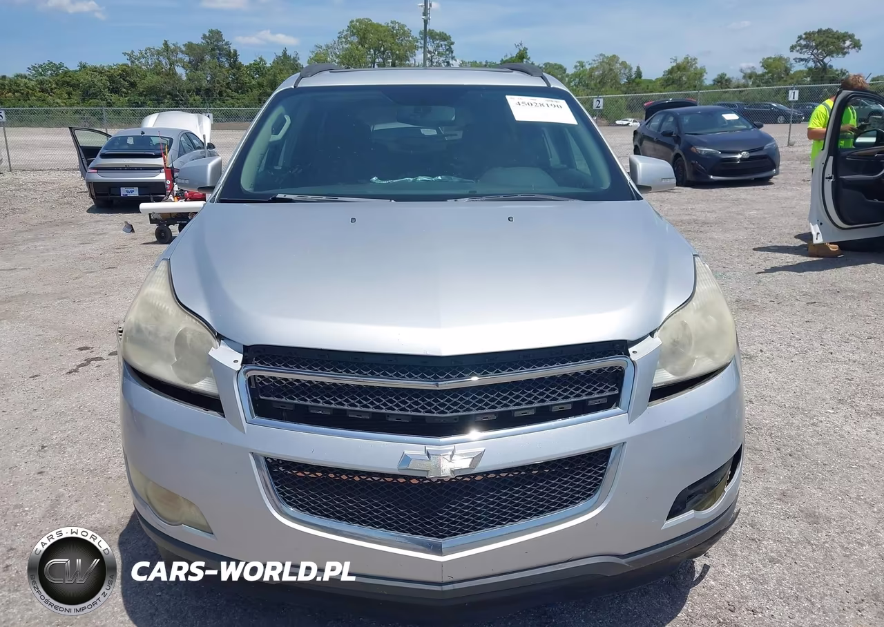 2010 Chevrolet Traverse Lt VIN:1GNLRGED3AS118676 - 12