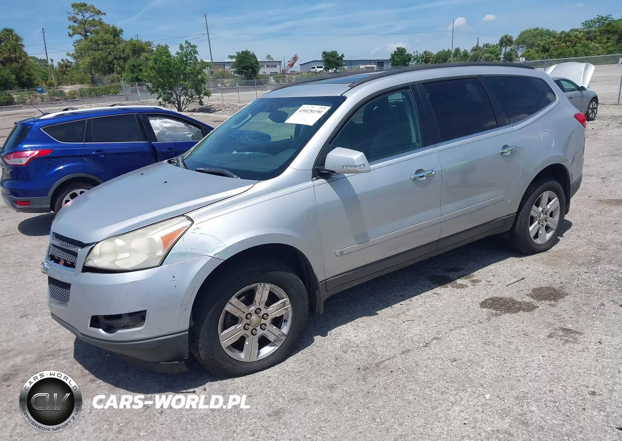 2010 Chevrolet Traverse Lt VIN:1GNLRGED3AS118676 - 2