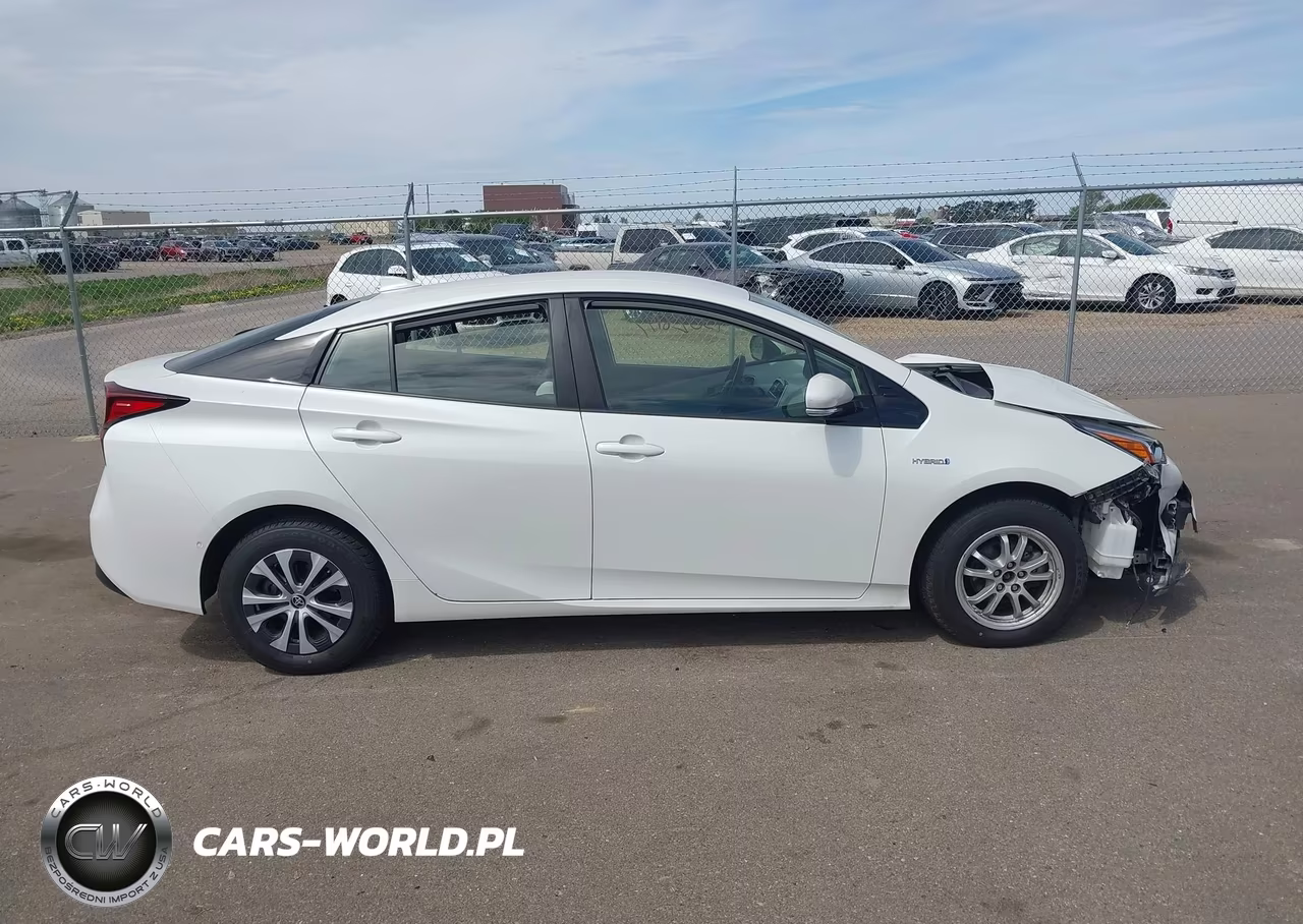 2019 Toyota Prius Xle VIN:JTDL9RFU9K3007743 - 14
