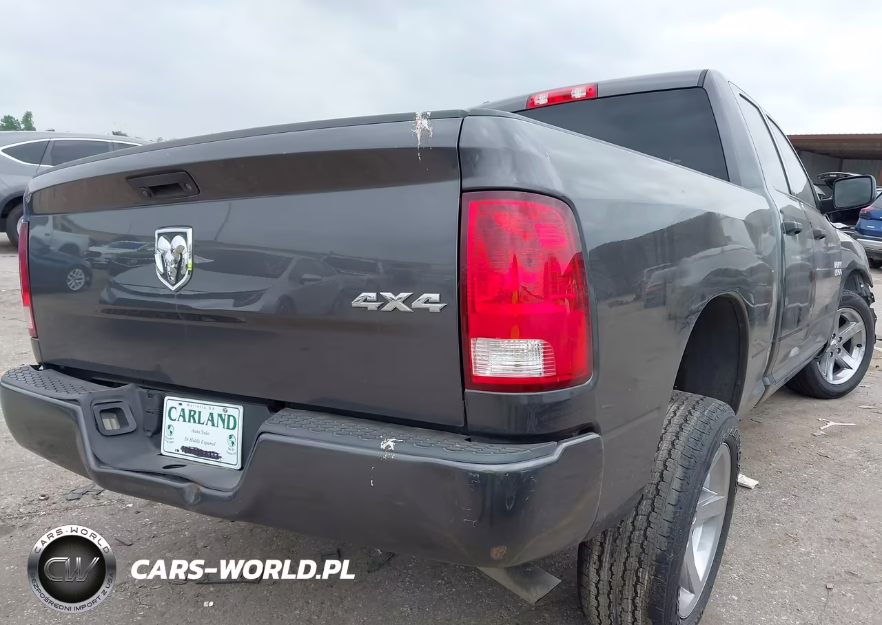 2017 Ram 1500 Express 4X4 6'4 Box VIN:1C6RR7FG3HS732592 - 4