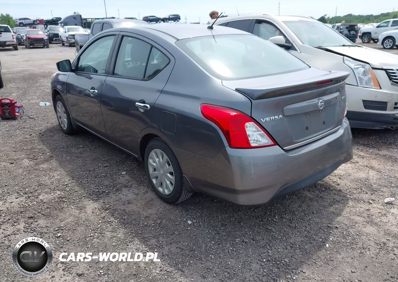 2017 Nissan Versa 1.6 Sv VIN:3N1CN7AP8HL889991 - 3