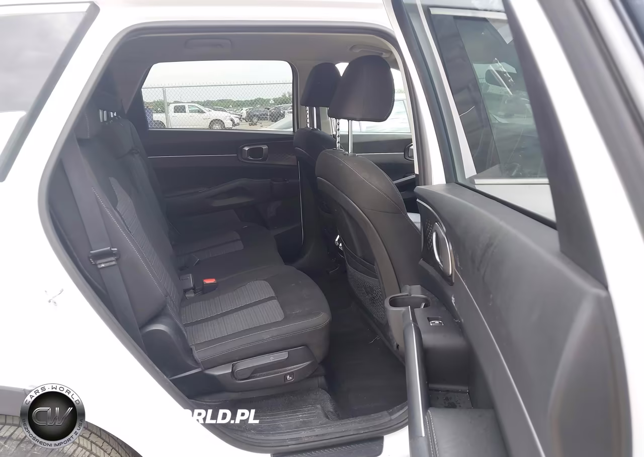 2022 Kia Sorento Lx VIN:5XYRG4LC3NG146054 - 8