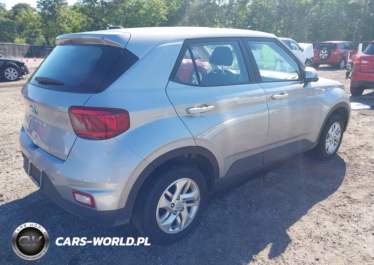 2025 Hyundai Venue Se VIN:KMHRB8A37SU413646 - 4