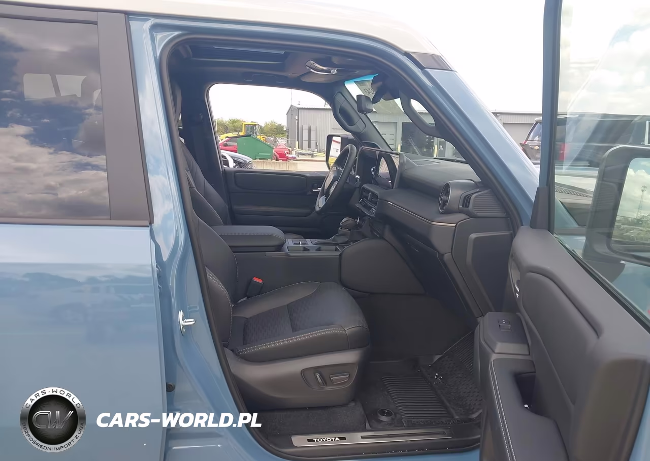 2026 Toyota Land Cruiser VIN:JTEABFAJ6TK058756 - 5