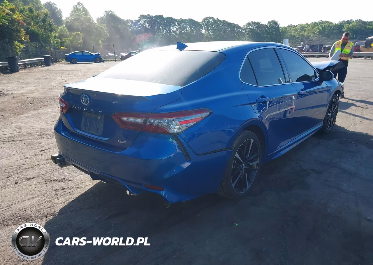 2019 Toyota Camry Xse VIN:4T1B61HK5KU212354 - 4