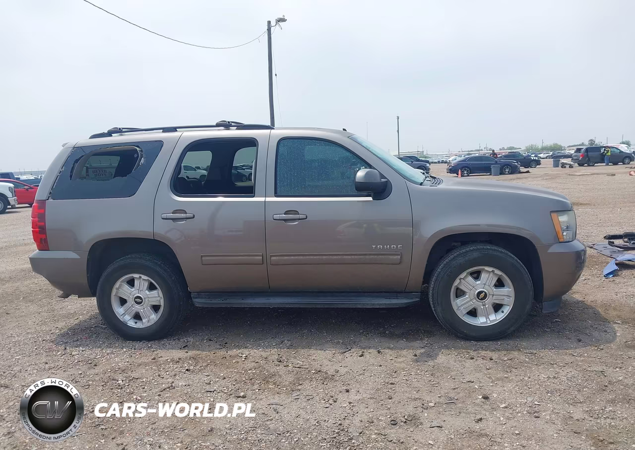 2013 Chevrolet Tahoe Ls VIN:1GNSCAE00DR156563 - 13