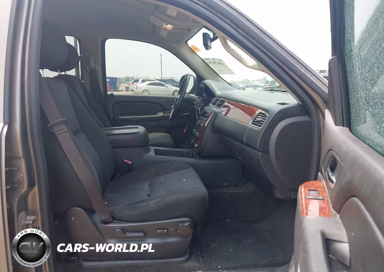 2013 Chevrolet Tahoe Ls VIN:1GNSCAE00DR156563 - 5