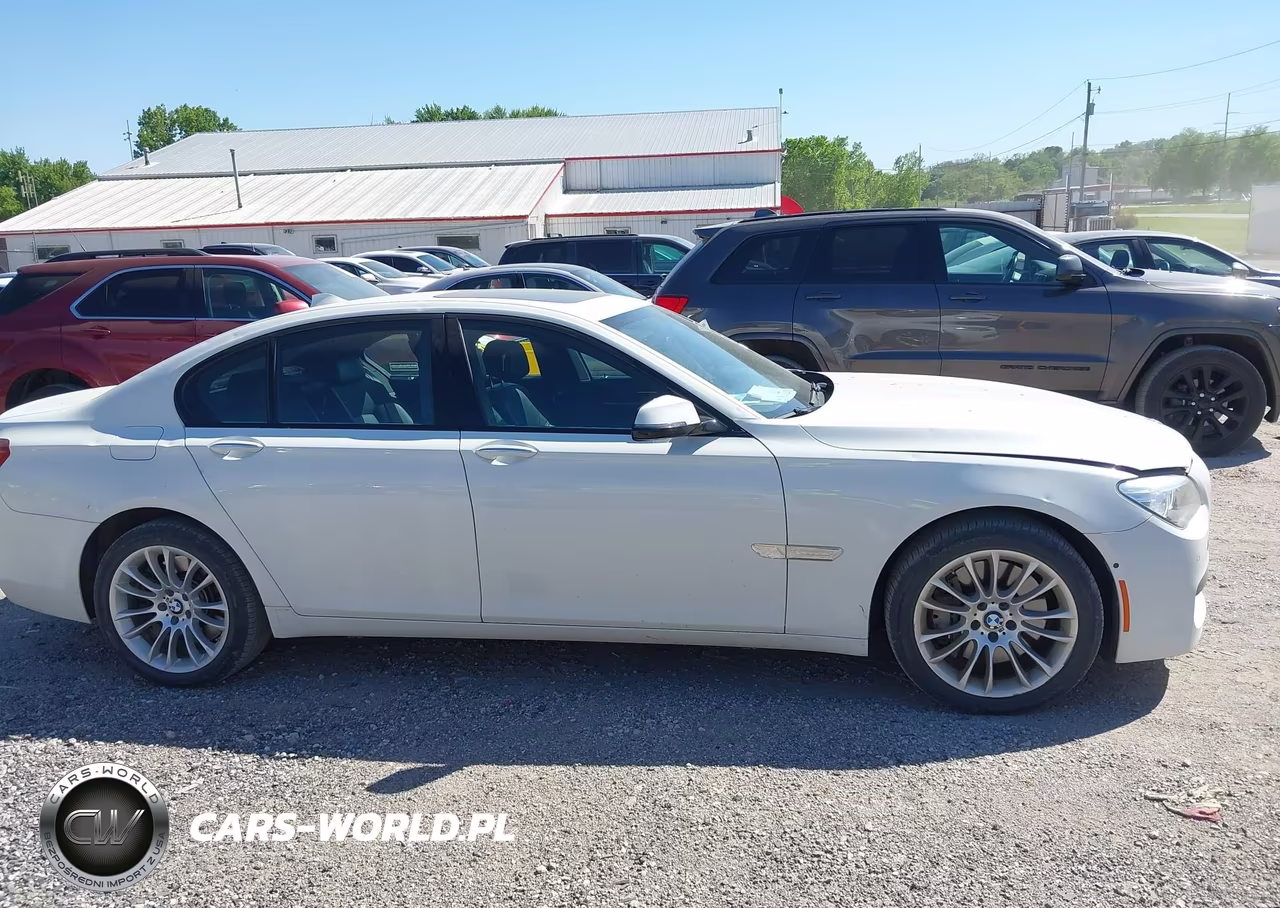 2014 BMW 750I xDrive VIN:WBAYB6C57ED224323 - 13