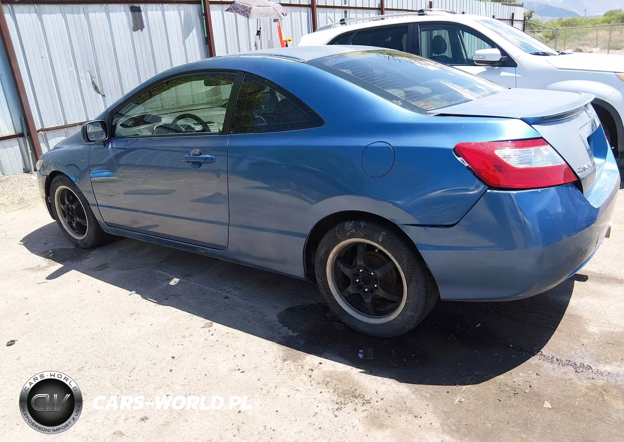2008 Honda Civic Lx VIN:2HGFG12658H502377 - 3