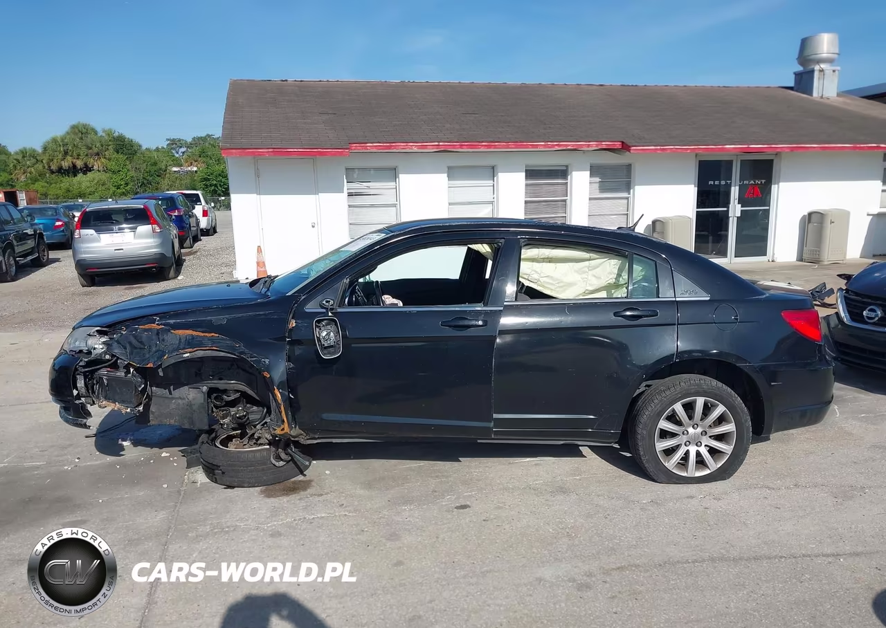 2014 Chrysler 200 Touring VIN:1C3CCBBB9EN128895 - 15