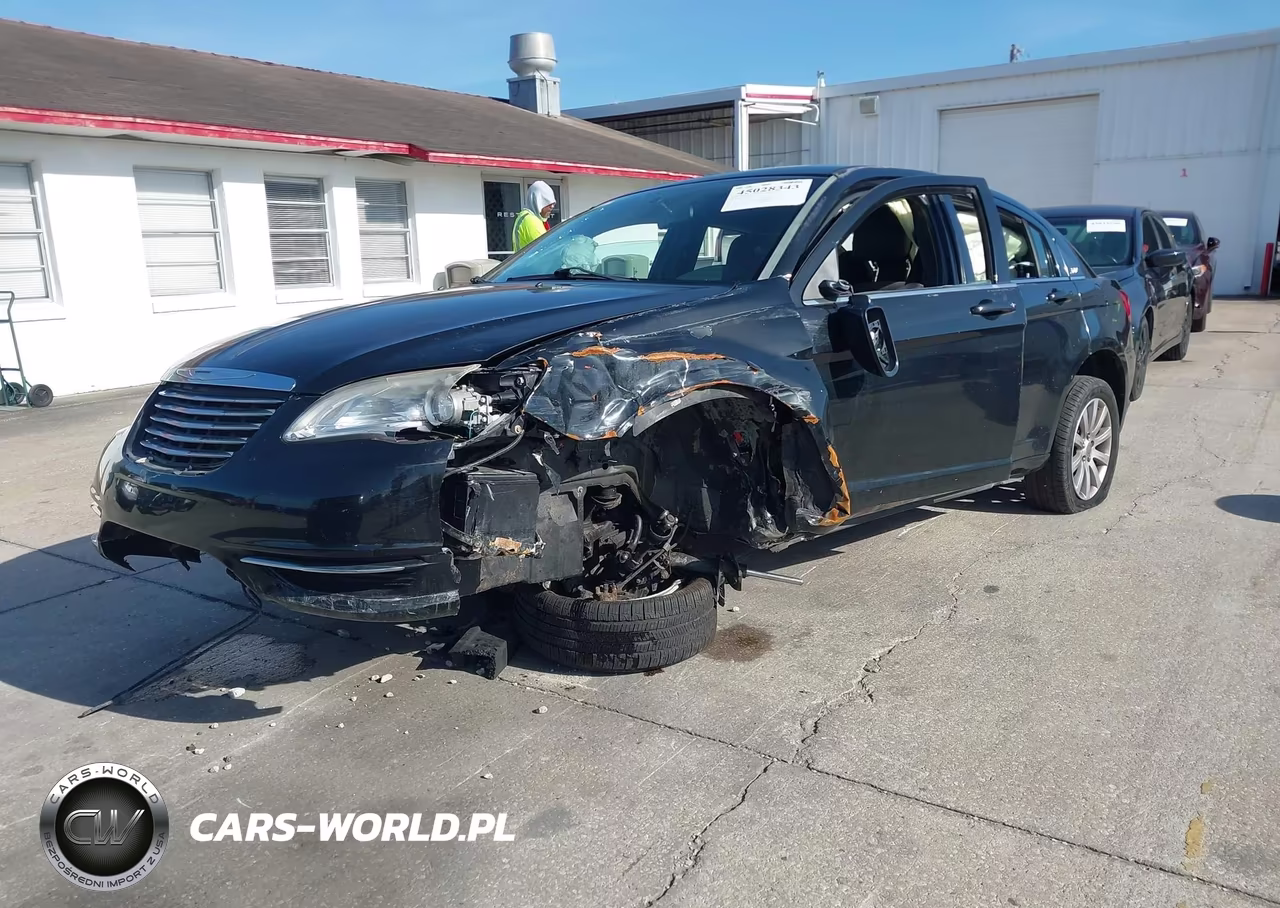 2014 Chrysler 200 Touring VIN:1C3CCBBB9EN128895 - 2
