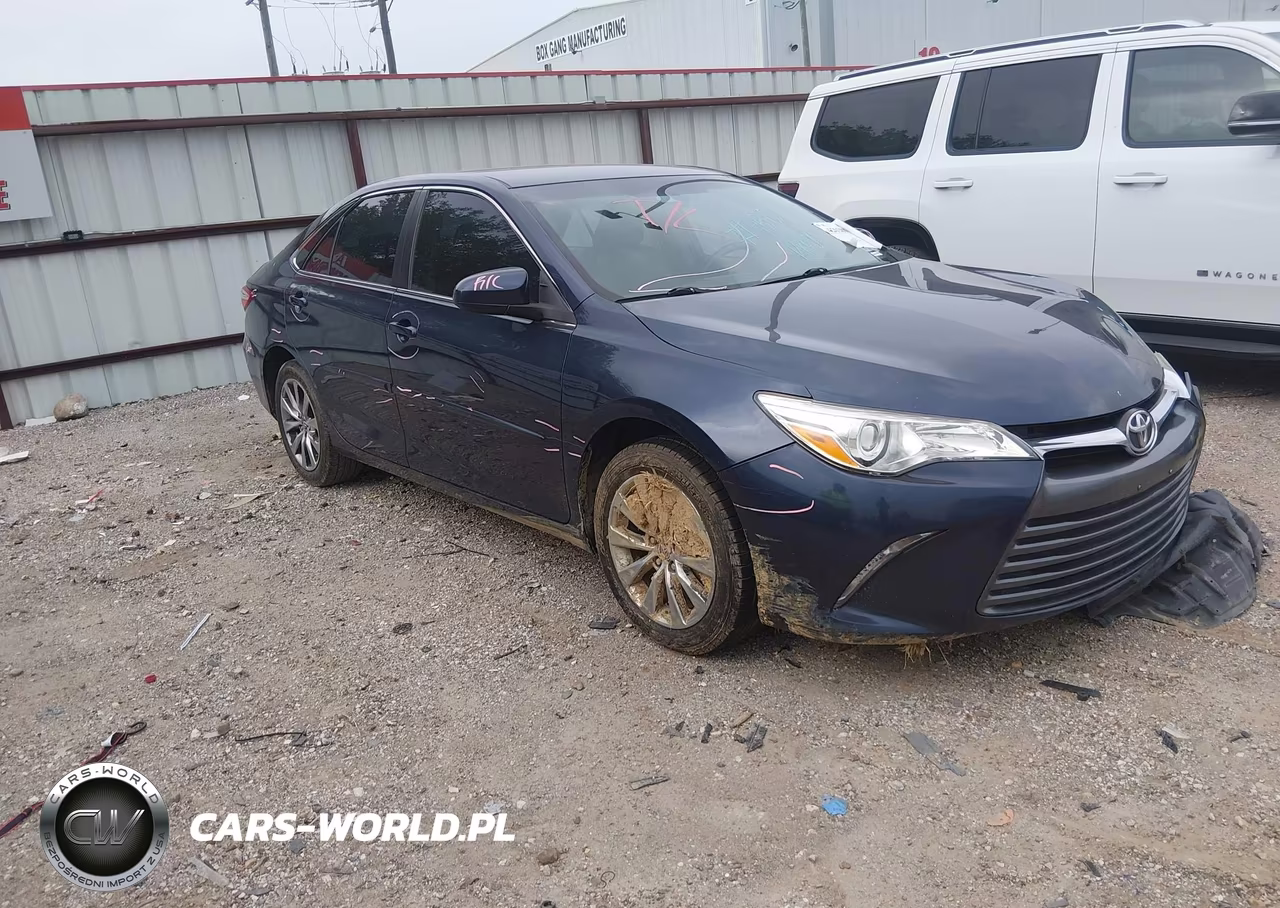 2016 Toyota Camry Xle