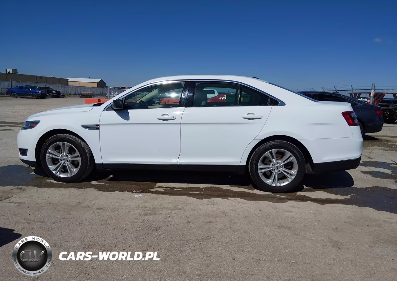 2018 Ford Taurus Se VIN:1FAHP2D87JG134402 - 14