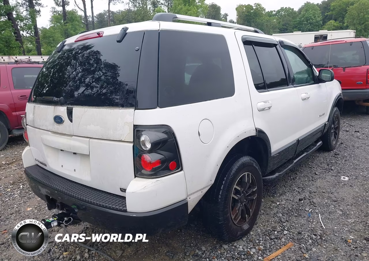 2002 Ford Explorer Xlt VIN:1FMZU63E92UA65426 - 4