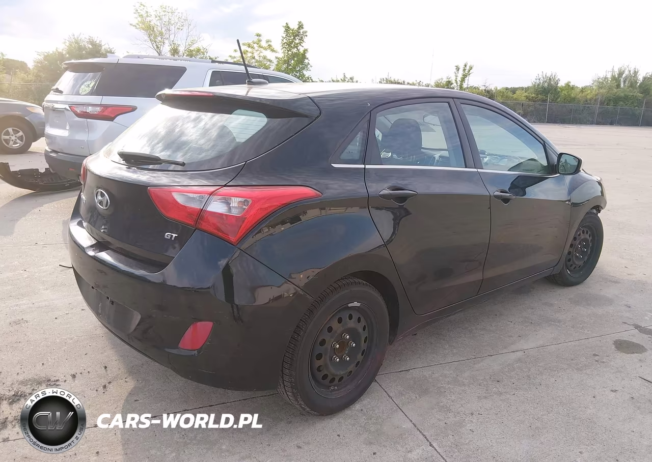 2017 Hyundai Elantra Gt VIN:KMHD35LH9HU349617 - 4