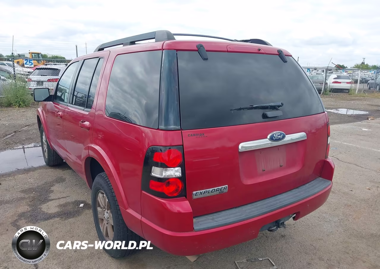 2010 Ford Explorer Xlt VIN:1FMEU6DE6AUA46196 - 3