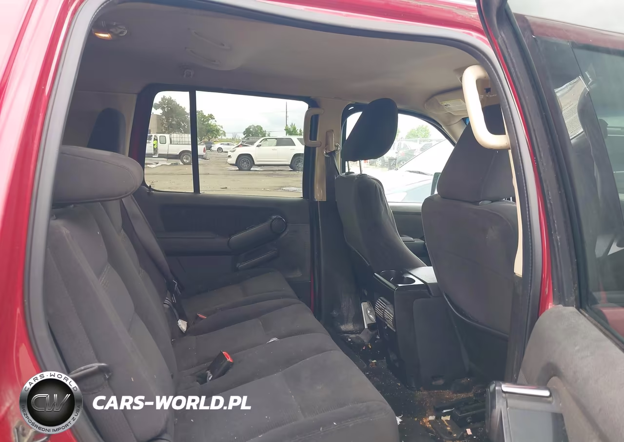 2010 Ford Explorer Xlt VIN:1FMEU6DE6AUA46196 - 8