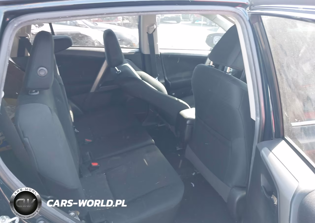 2018 Toyota Rav4 Le VIN:2T3ZFREV9JW497206 - 8