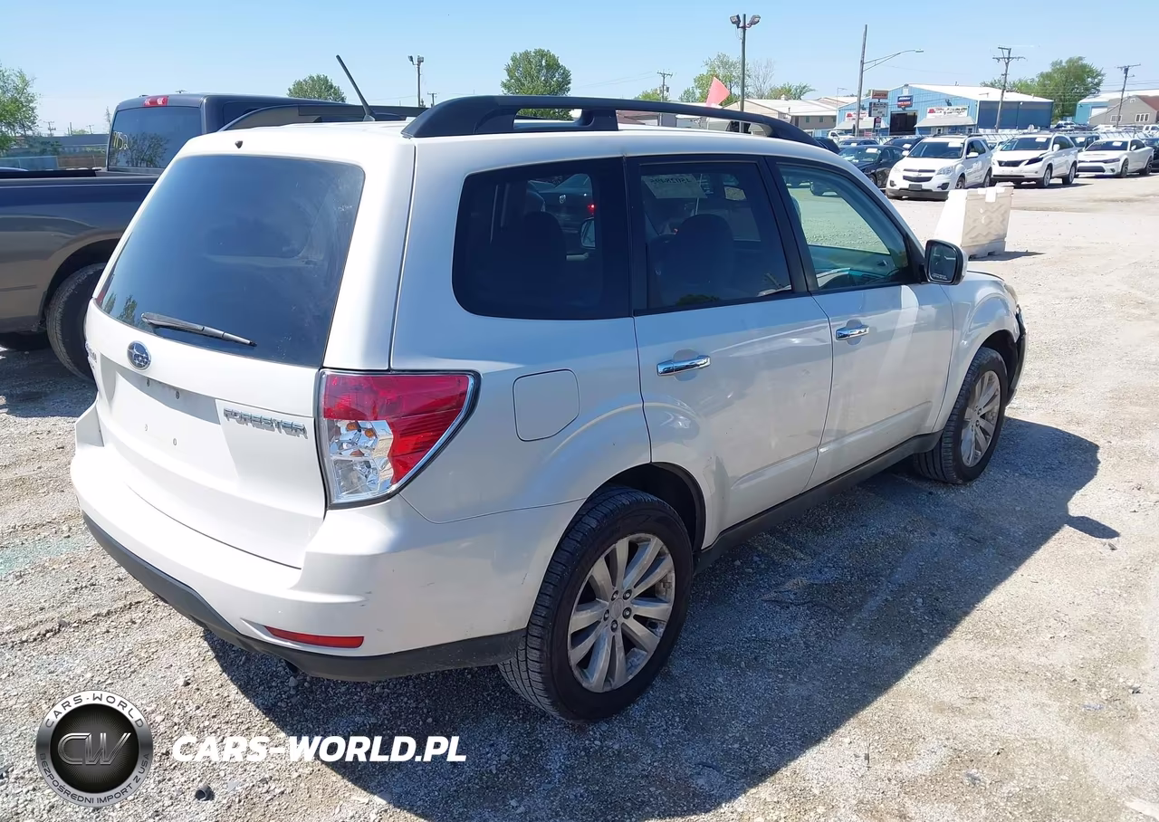 2011 Subaru Forester 2.5X Premium VIN:JF2SHBCC7BH769412 - 4
