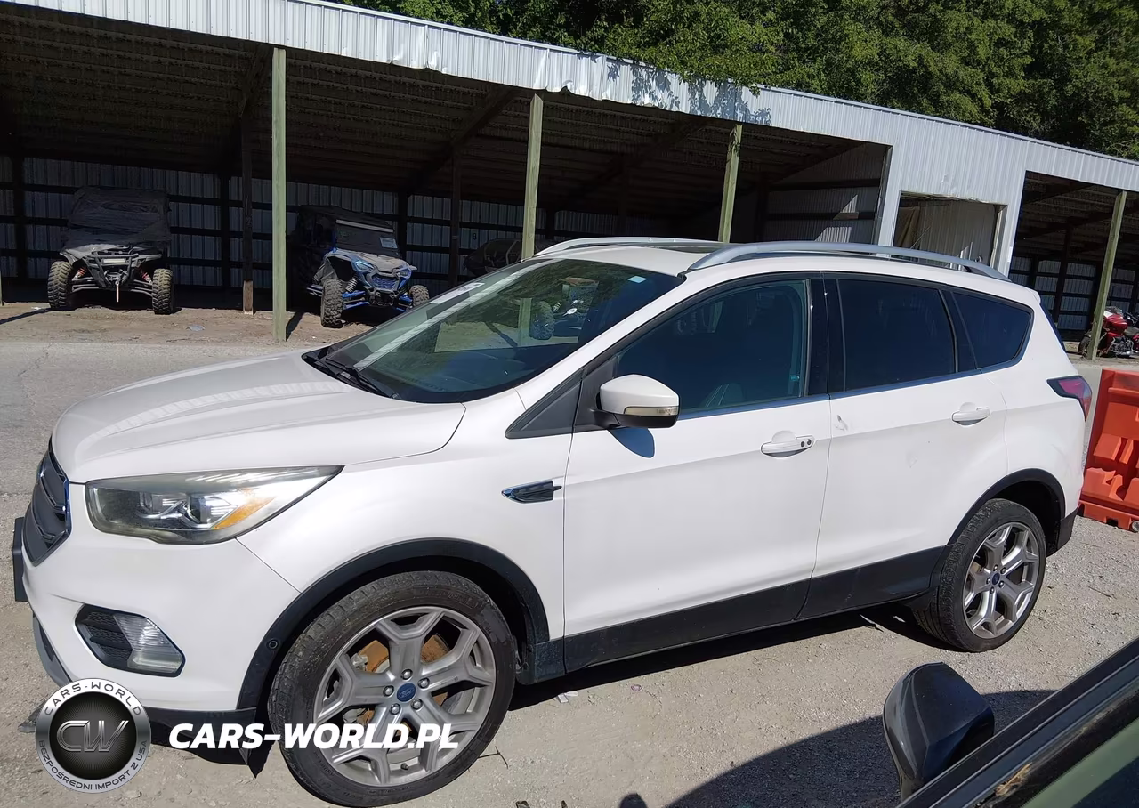 2017 Ford Escape Titanium VIN:1FMCU9J90HUA38718 - 14