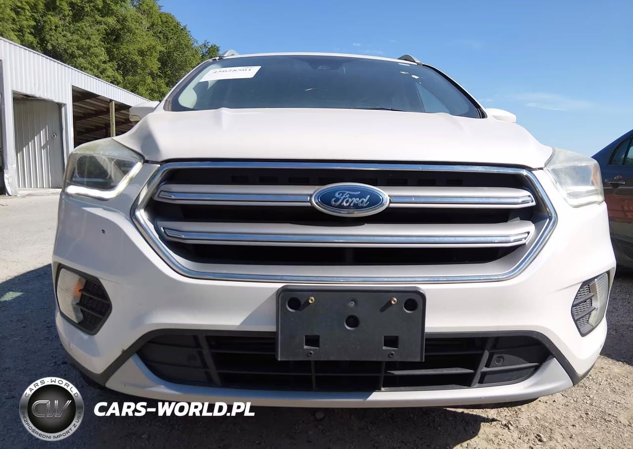 2017 Ford Escape Titanium VIN:1FMCU9J90HUA38718 - 6