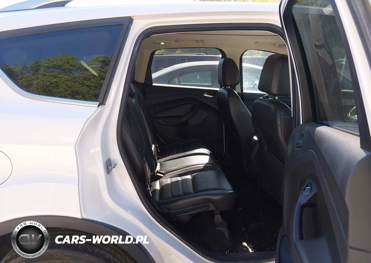 2017 Ford Escape Titanium VIN:1FMCU9J90HUA38718 - 8