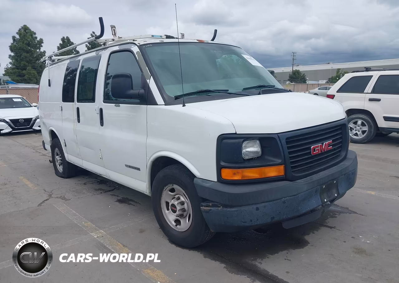 2004 GMC Savana Standard