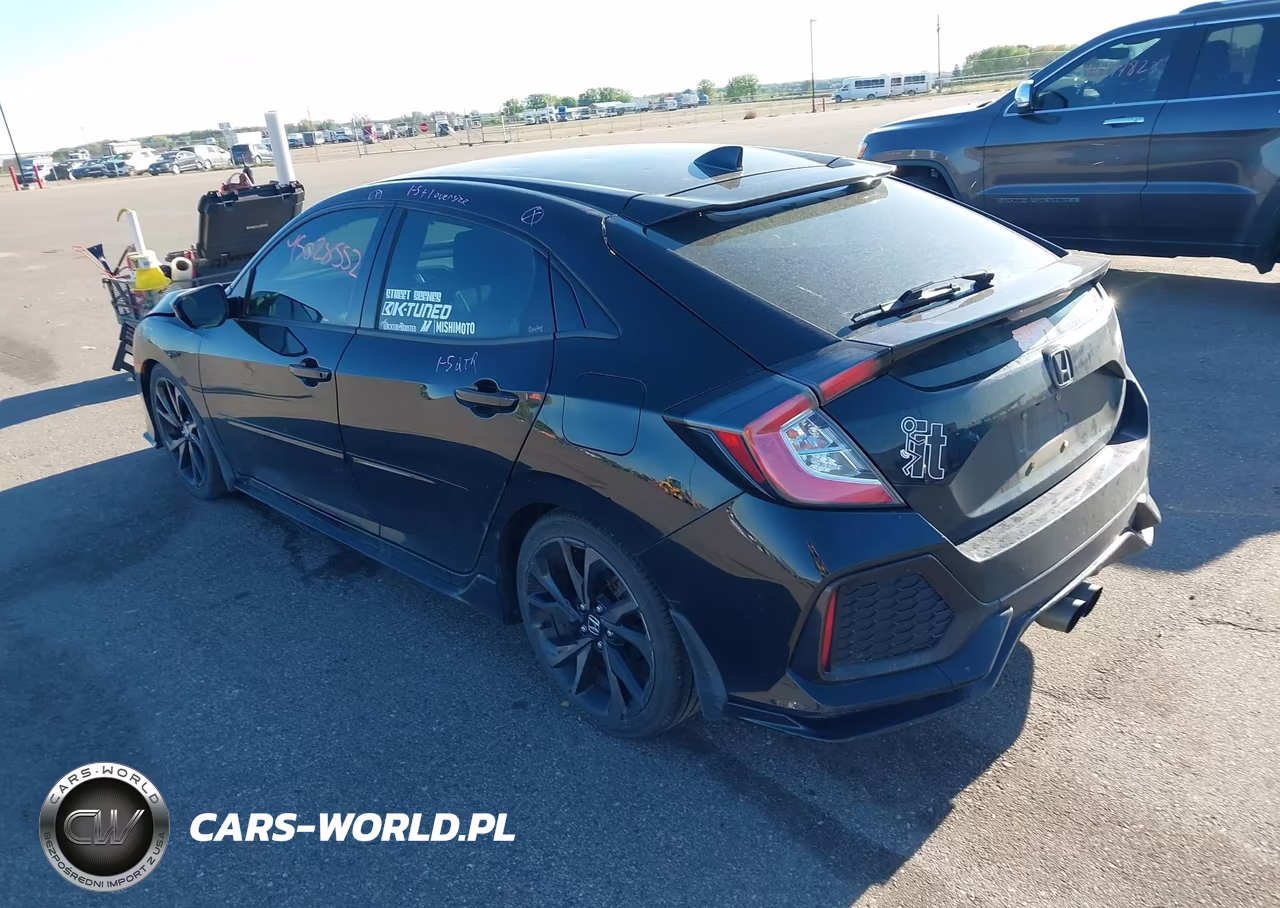 2018 Honda Civic Sport VIN:SHHFK7H48JU236319 - 3