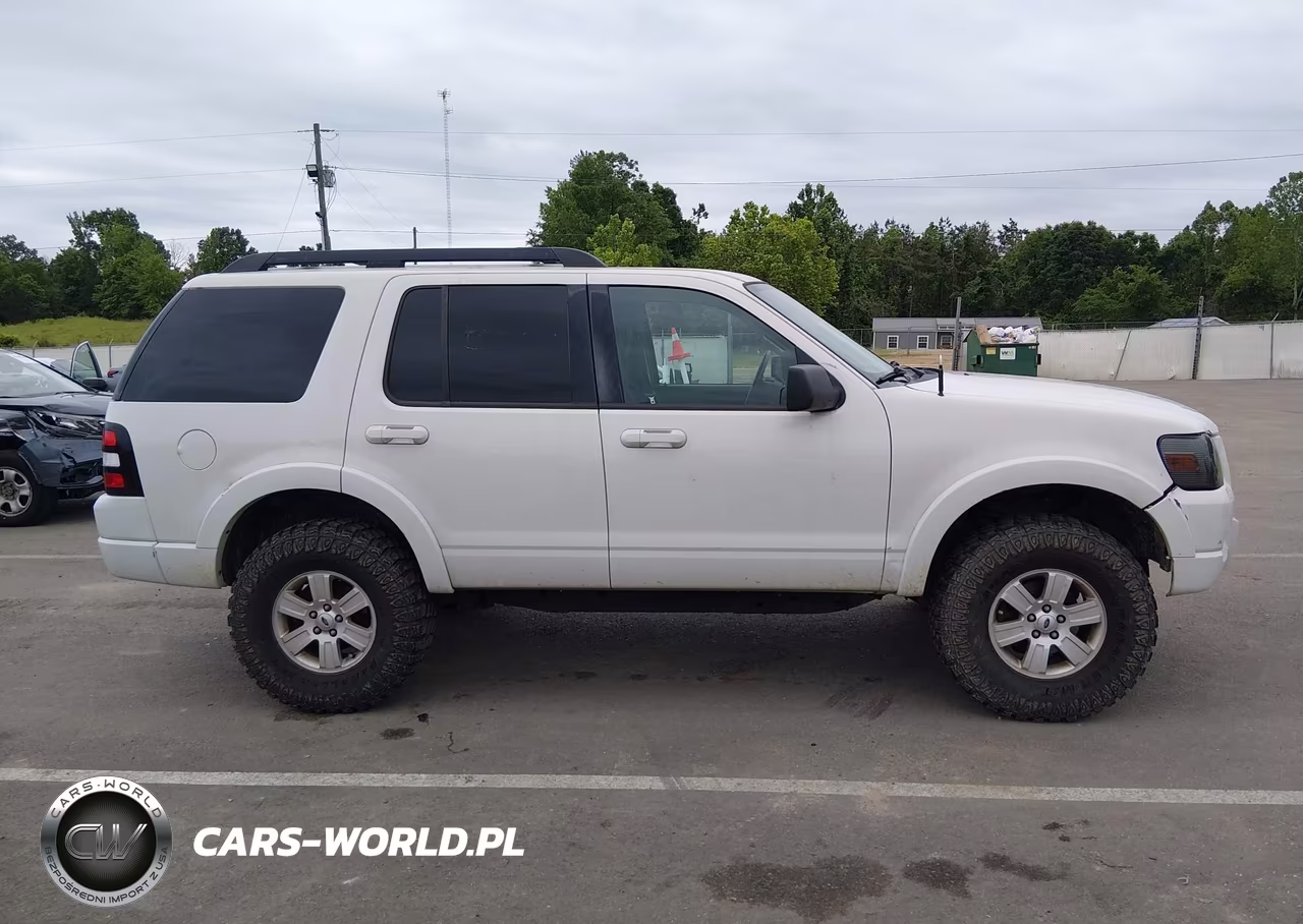 2009 Ford Explorer Xlt VIN:1FMEU73E09UA11589 - 13