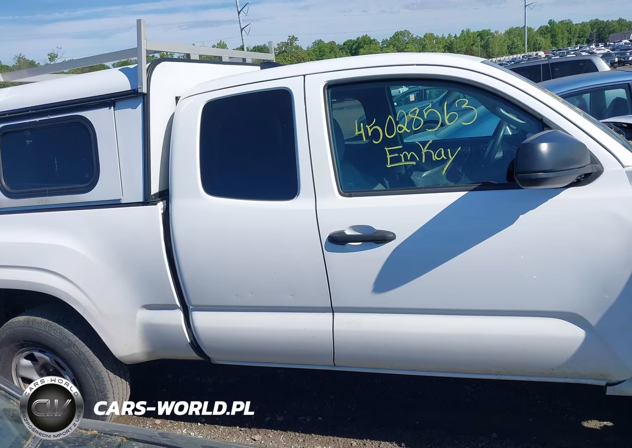 2019 Toyota Tacoma Sr VIN:5TFRX5GN4KX144999 - 13