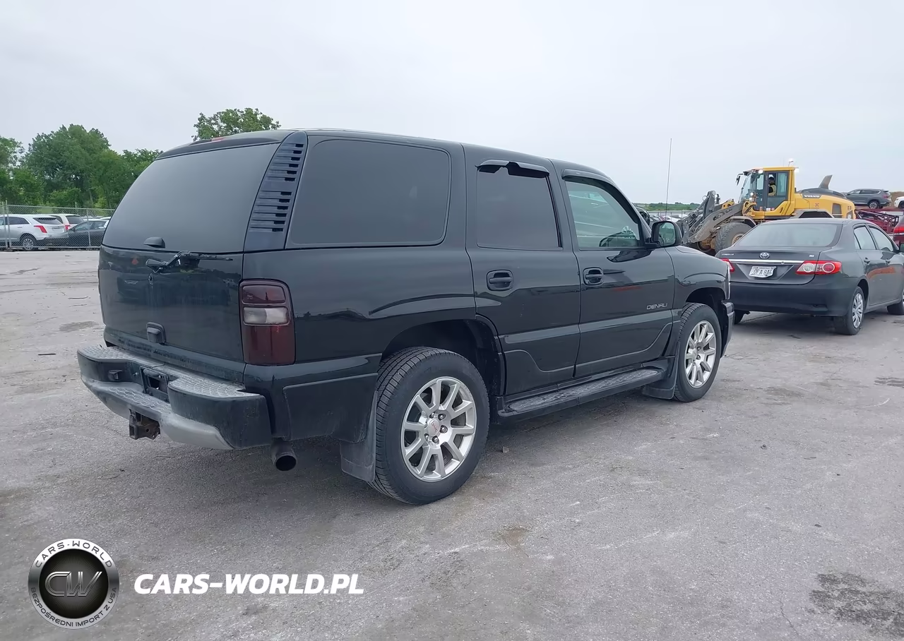 2005 GMC Yukon Denali VIN:1GKEK63U25J267082 - 4