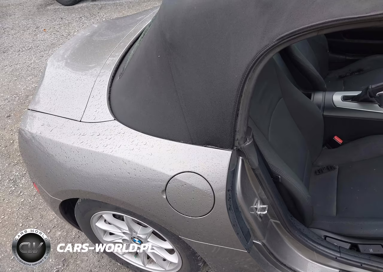 2005 BMW Z4 2.5I VIN:4USBT33575LR70209 - 8