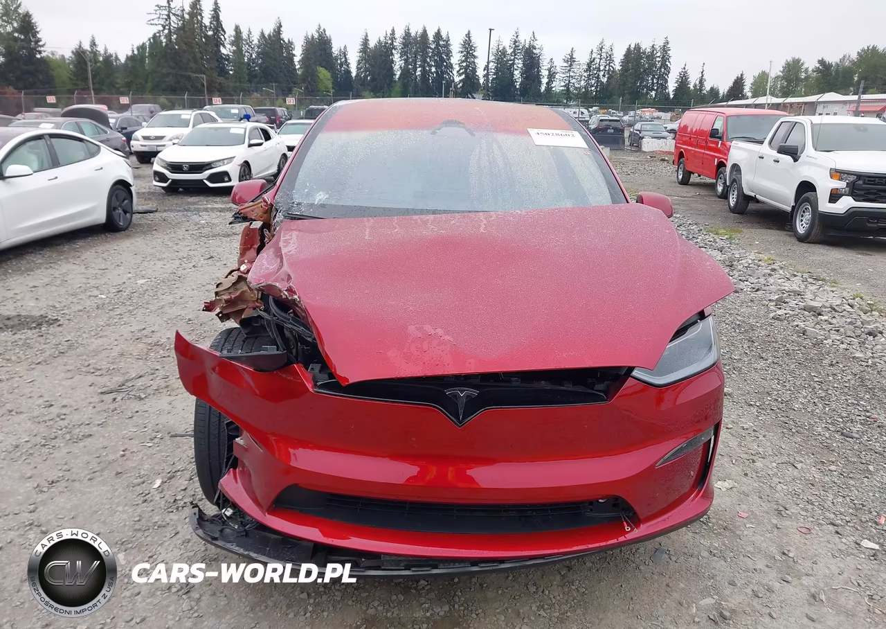 2025 Tesla Model X Long Range VIN:7SAXCAE52SF469744 - 13