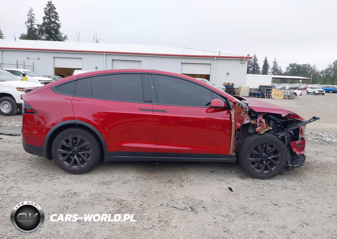 2025 Tesla Model X Long Range VIN:7SAXCAE52SF469744 - 14