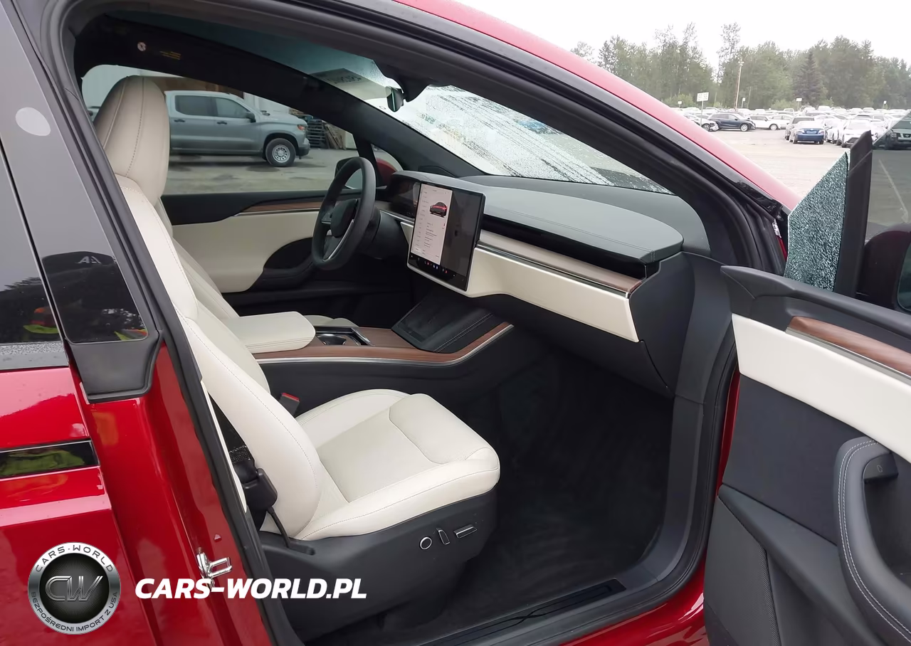 2025 Tesla Model X Long Range VIN:7SAXCAE52SF469744 - 20