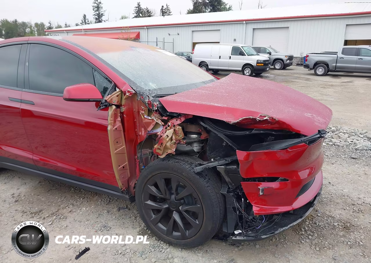2025 Tesla Model X Long Range VIN:7SAXCAE52SF469744 - 6
